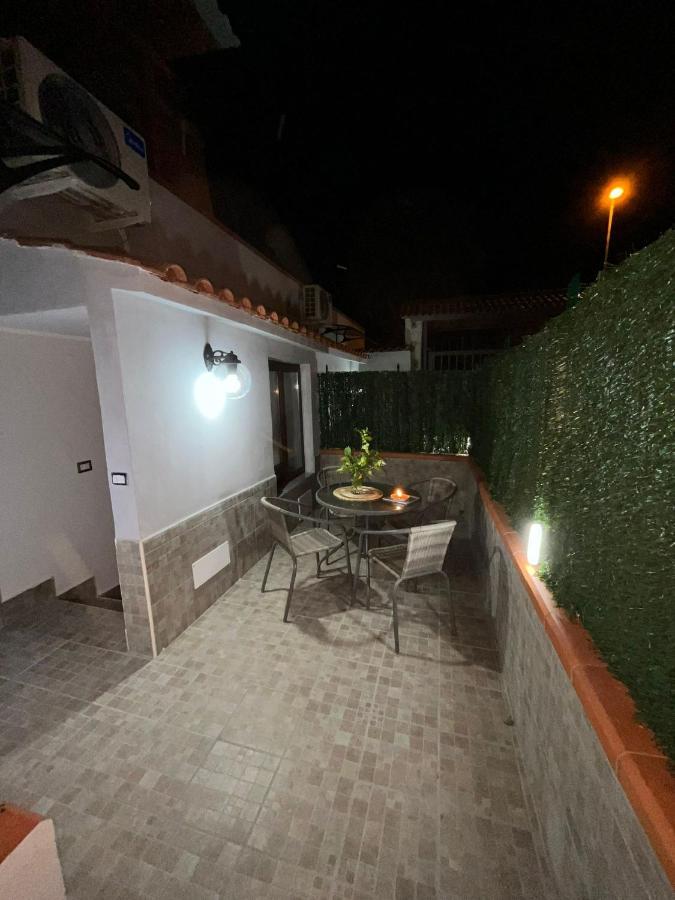 Maremonti Apartments กาสเตลลัมมาเร ดิ สตาเบีย ภายนอก รูปภาพ