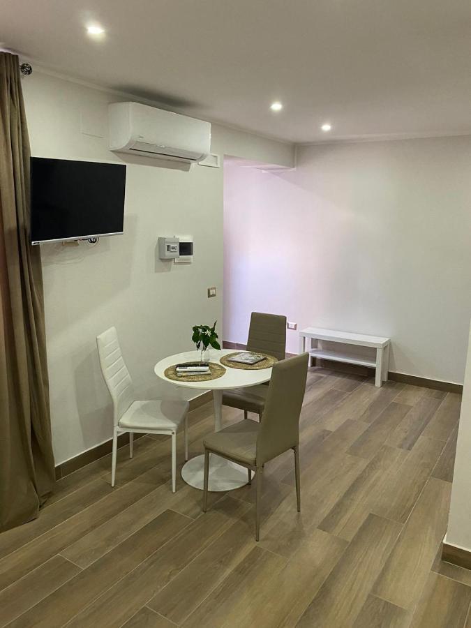 Maremonti Apartments กาสเตลลัมมาเร ดิ สตาเบีย ภายนอก รูปภาพ